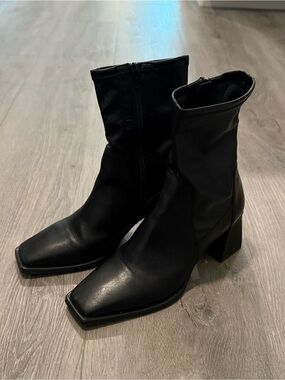 Vagabond - Hedda Ankle Boots